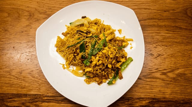 Sichuan Curry Rice Noodles.